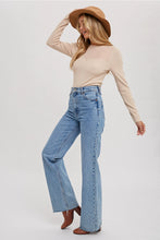 Load image into Gallery viewer, SEMI SHEER SWEETHEART NECK TOP