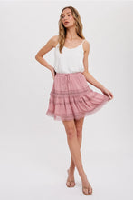 Load image into Gallery viewer, LACE TRIM MINI SKIRT