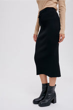 Load image into Gallery viewer, RIBBED KNIT MIDI SKIRT