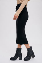 Load image into Gallery viewer, RIBBED KNIT MIDI SKIRT