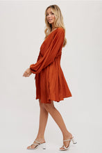 Load image into Gallery viewer, SATIN OPEN-BACK DOLMAN SLEEVED DRESS