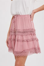 Load image into Gallery viewer, LACE TRIM MINI SKIRT