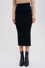 Load image into Gallery viewer, RIBBED KNIT MIDI SKIRT