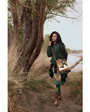 Load image into Gallery viewer, Coyote Bluff Fringed Concealed-Carry Bag