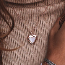 Load image into Gallery viewer, Puravida HEART LOCKET NECKLACE