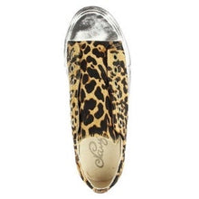 Load image into Gallery viewer, Leopard SLIP ON Naughty Monkey Sneakers
