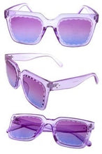Load image into Gallery viewer, Womens plastic square fashion sunglasses
