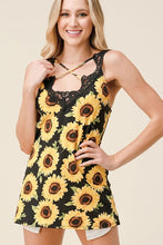 Load image into Gallery viewer, Sunflower Lace Top