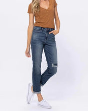 Load image into Gallery viewer, Judy Blue Destroy Knee Patch Boyfriend Jeans