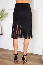 Load image into Gallery viewer, FAUX SUEDE MID LENGTH FRINGED SKIRT
