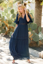 Load image into Gallery viewer, V-NECK LACE TRIM MAXI DRESS
