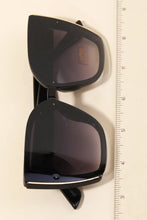 Load image into Gallery viewer, Acetate Frame Sunglasses Set
