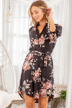Load image into Gallery viewer, Floral Front Tie Dress

