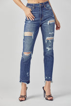 Load image into Gallery viewer, DISTRESSED SHADOW HEM STRAIGHT LEG JEANS
