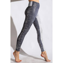 Load image into Gallery viewer, GALAXY FOIL PRINT LEGGINGS
