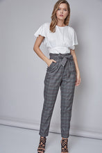Load image into Gallery viewer, Tied Paperbag Waist Pants

