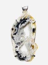 Load image into Gallery viewer, Kavity slice Druzy 925 pendant
