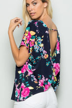 Load image into Gallery viewer, FLORAL OPEN BACK TOP
