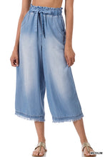 Load image into Gallery viewer, WIDE LEG CROP PANTS
