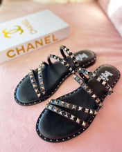 Load image into Gallery viewer, Corkys Beach Please Sandals-Blk
