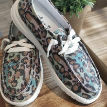 Load image into Gallery viewer, Gypsy Jazz Rainbow Leopard Shoe
