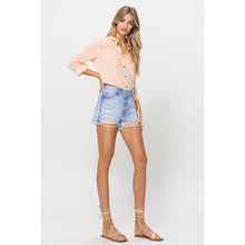 Load image into Gallery viewer, CRISS CROSS WAISTBAND SHORTS
